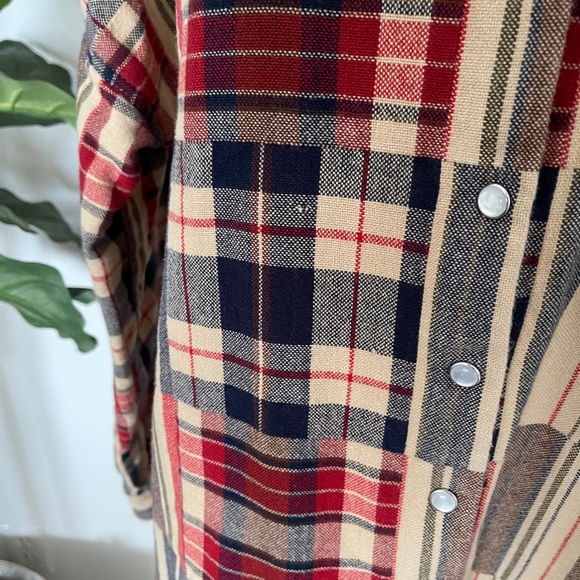TopShop Plaid Jacket / Shacket - Picture 6 of 12